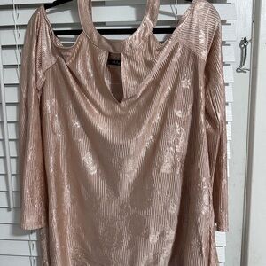 BKE Boutique Shimmering Rose Gold Top